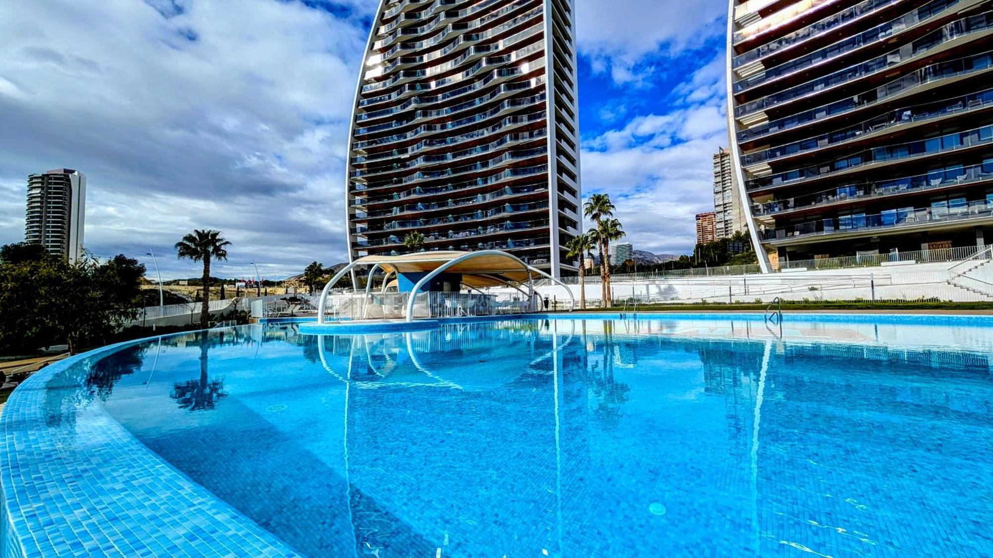 Sunset Waves Lovely Apartment Бенидорм Екстериор снимка